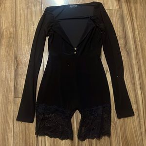 FN jumpsuit wit lace